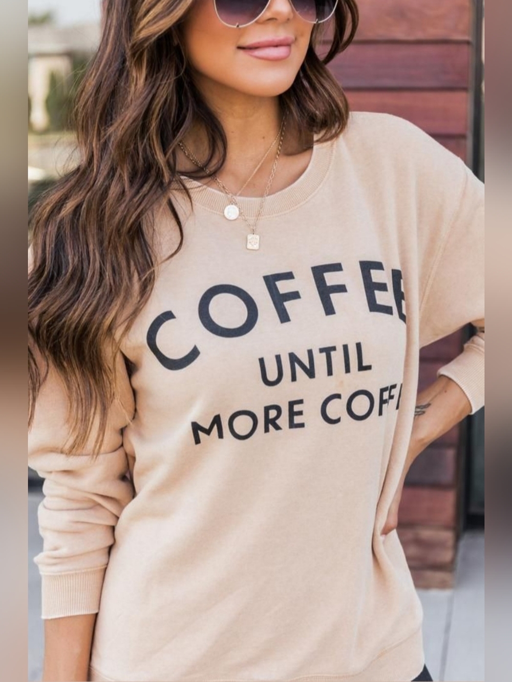 PINK LILY HONEYCOMB GRAPHIC CREW